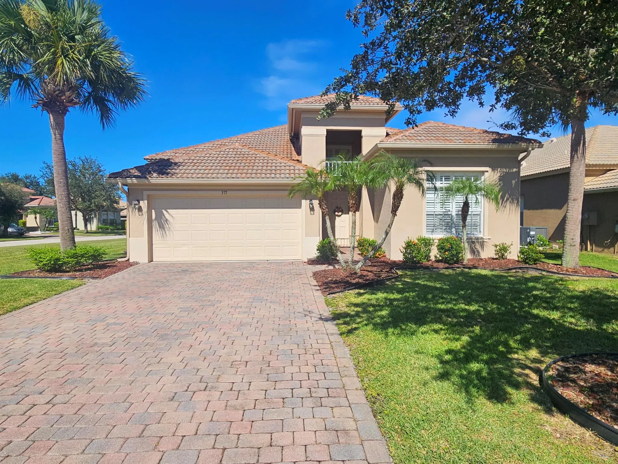 377 NW Stratford Lane