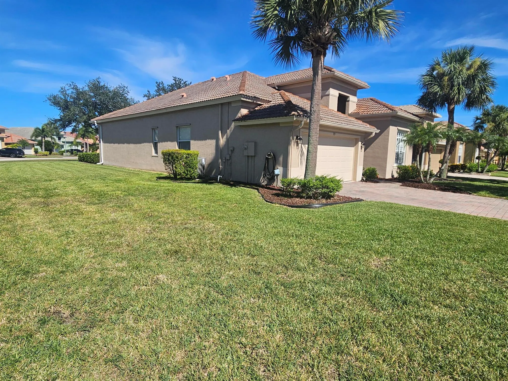 377 NW Stratford Lane