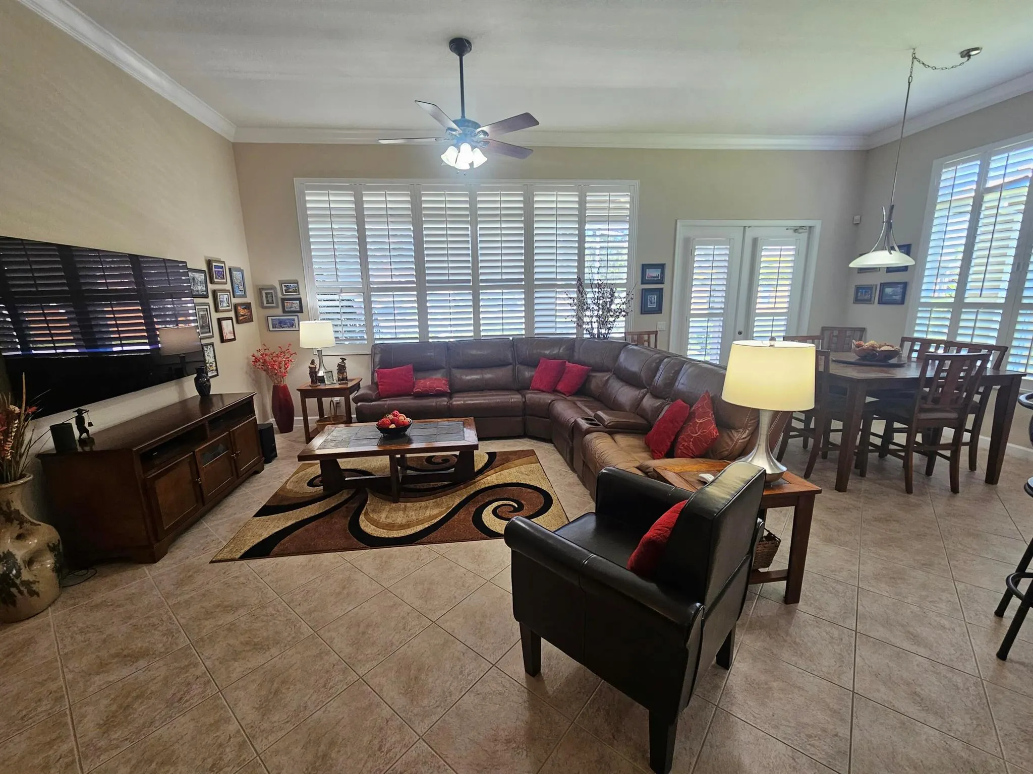 377 NW Stratford Lane