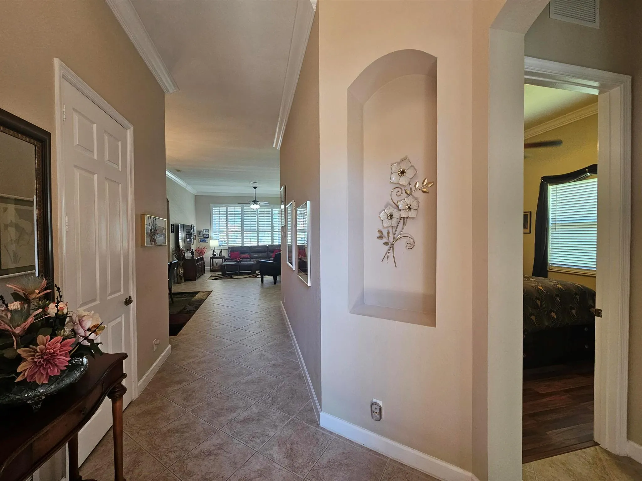 377 NW Stratford Lane