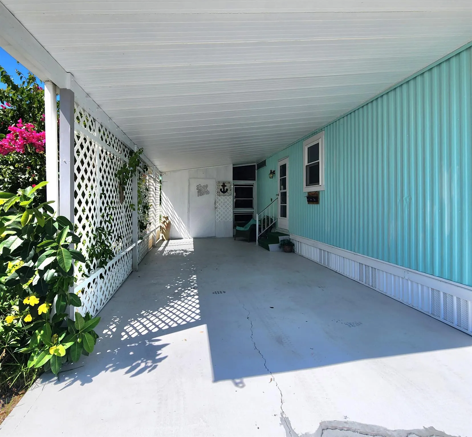 162 S Warner Drive