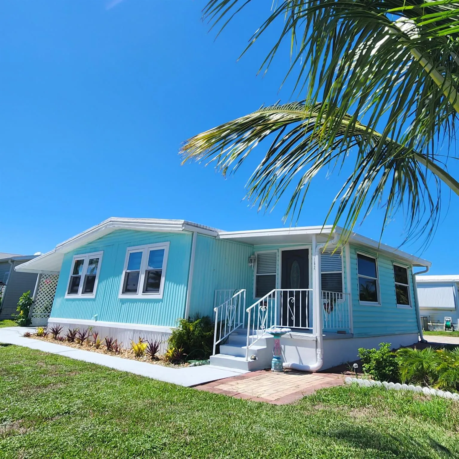 162 S Warner Drive