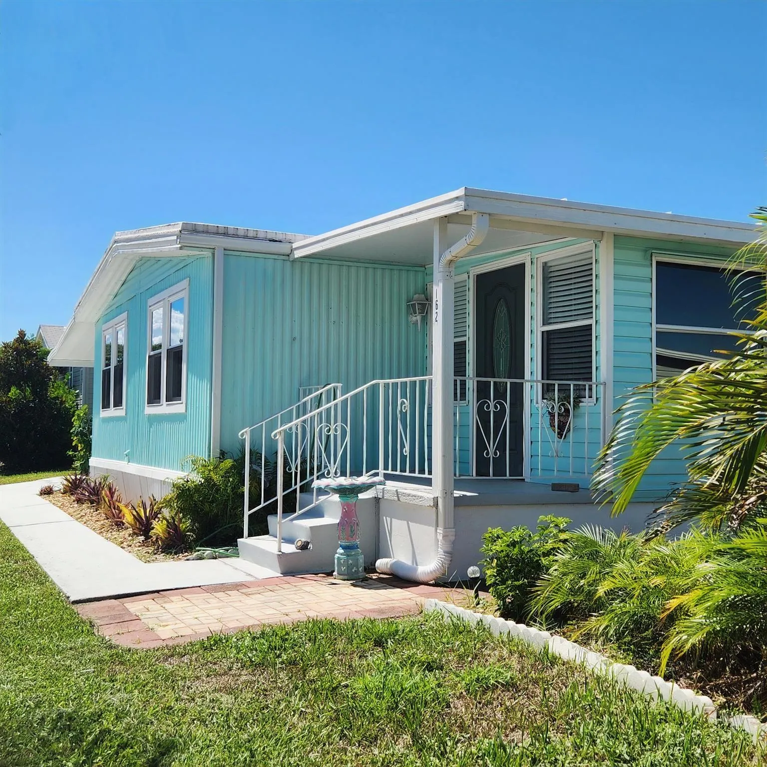 162 S Warner Drive