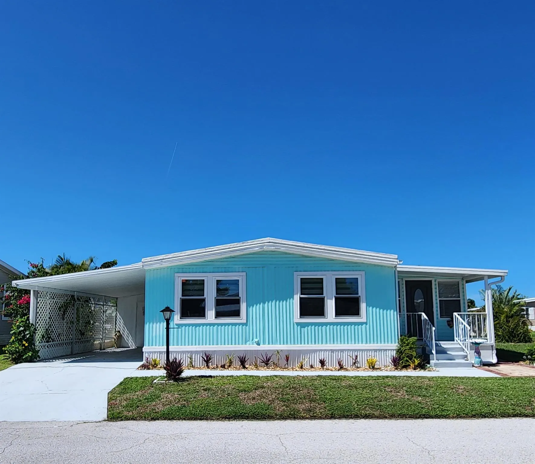 162 S Warner Drive