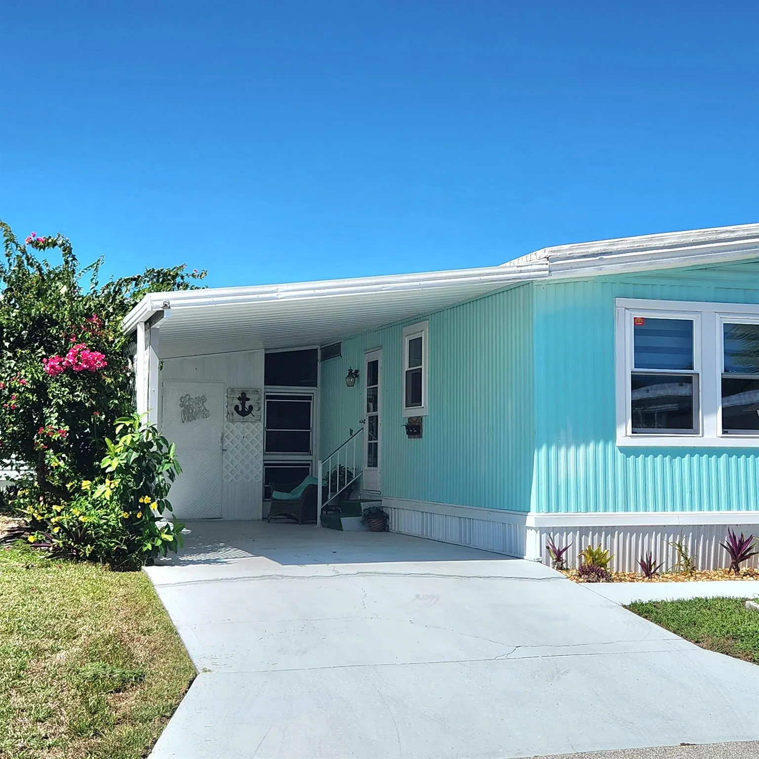 162 S Warner Drive
