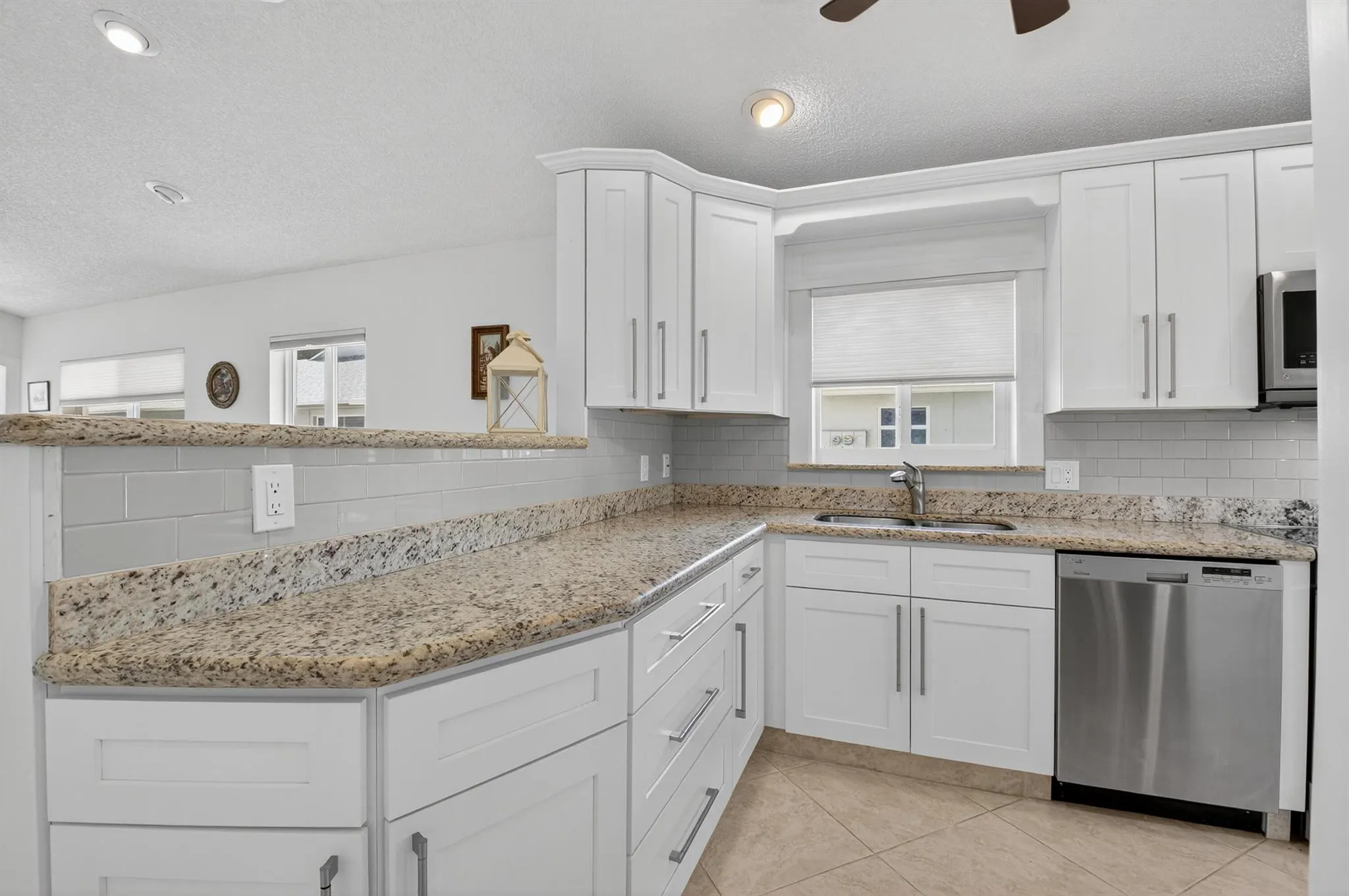 8871 Sunscape Lane