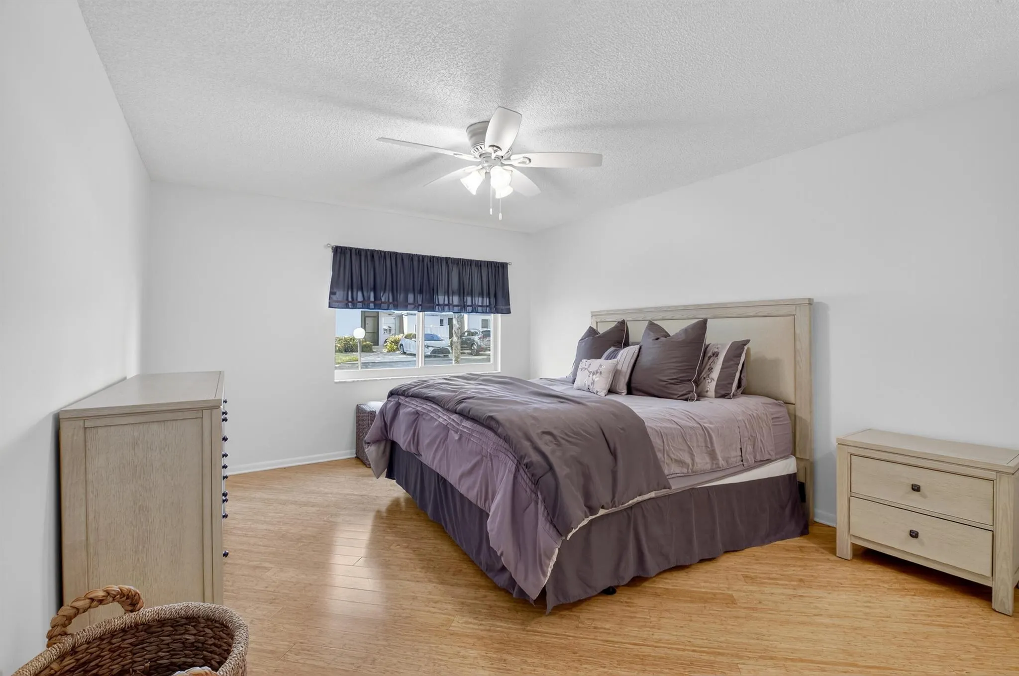 8871 Sunscape Lane