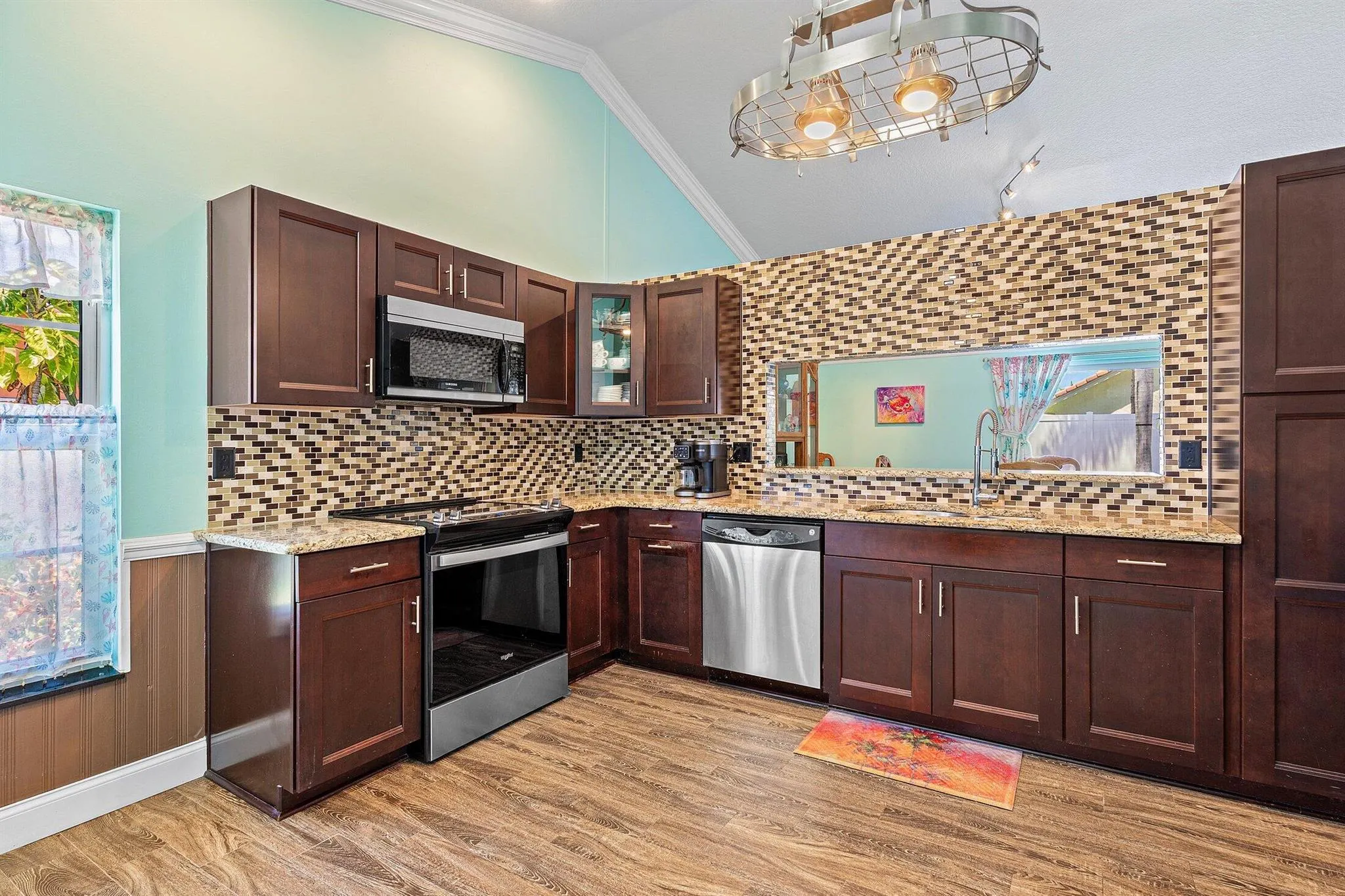 9707 Sun Pointe Drive