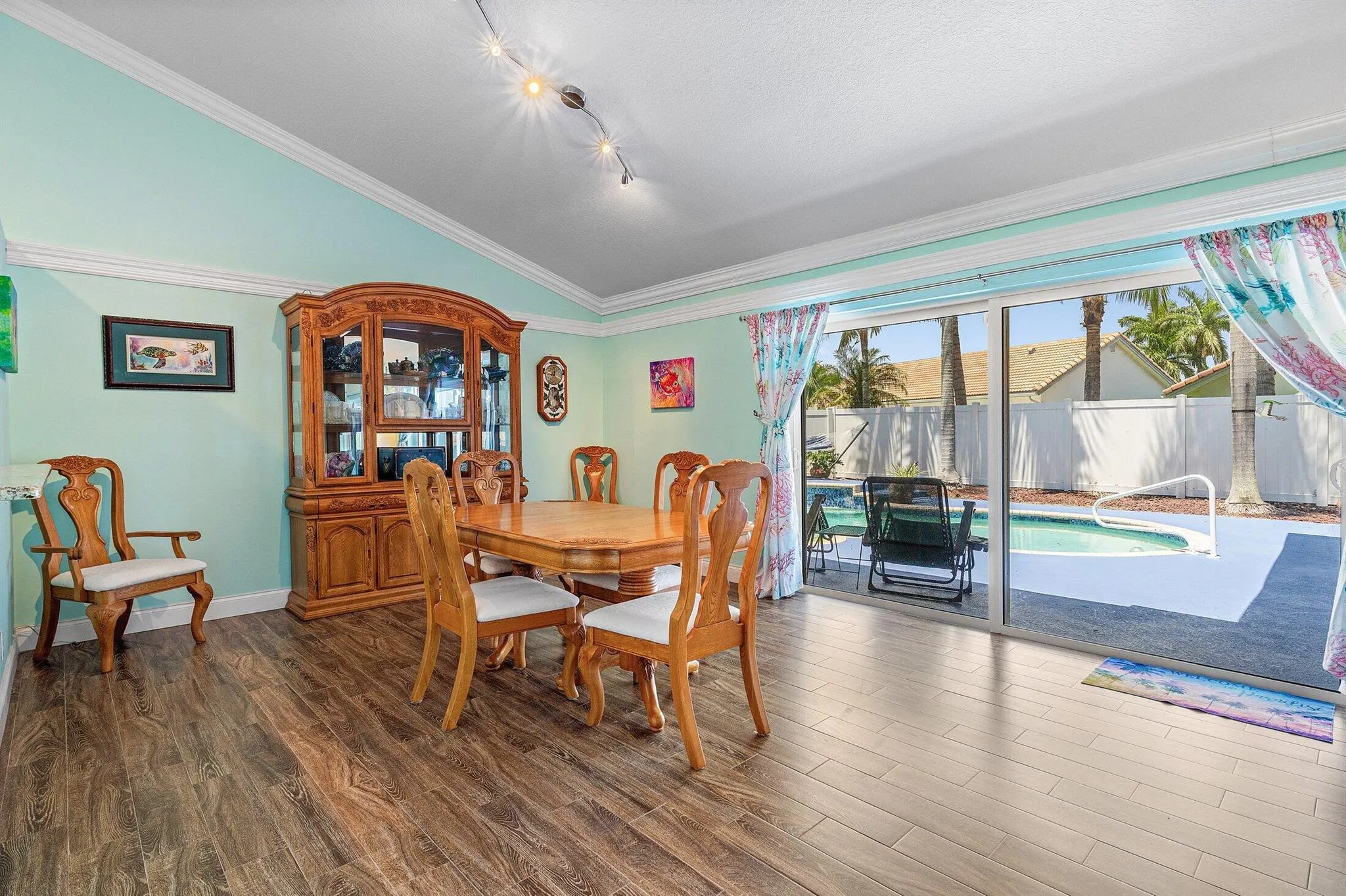 9707 Sun Pointe Drive