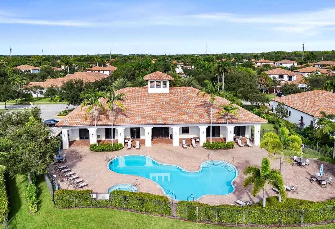 6297 Vireo Court