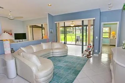 4772 Navigator Lane
