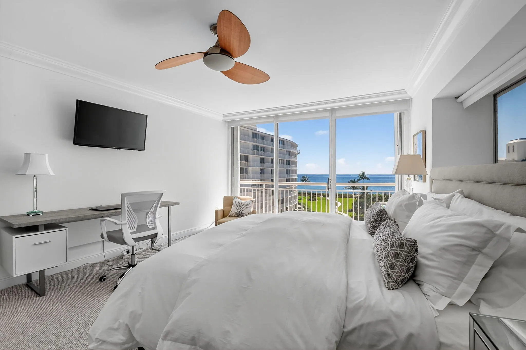 2780 S Ocean Boulevard, #512