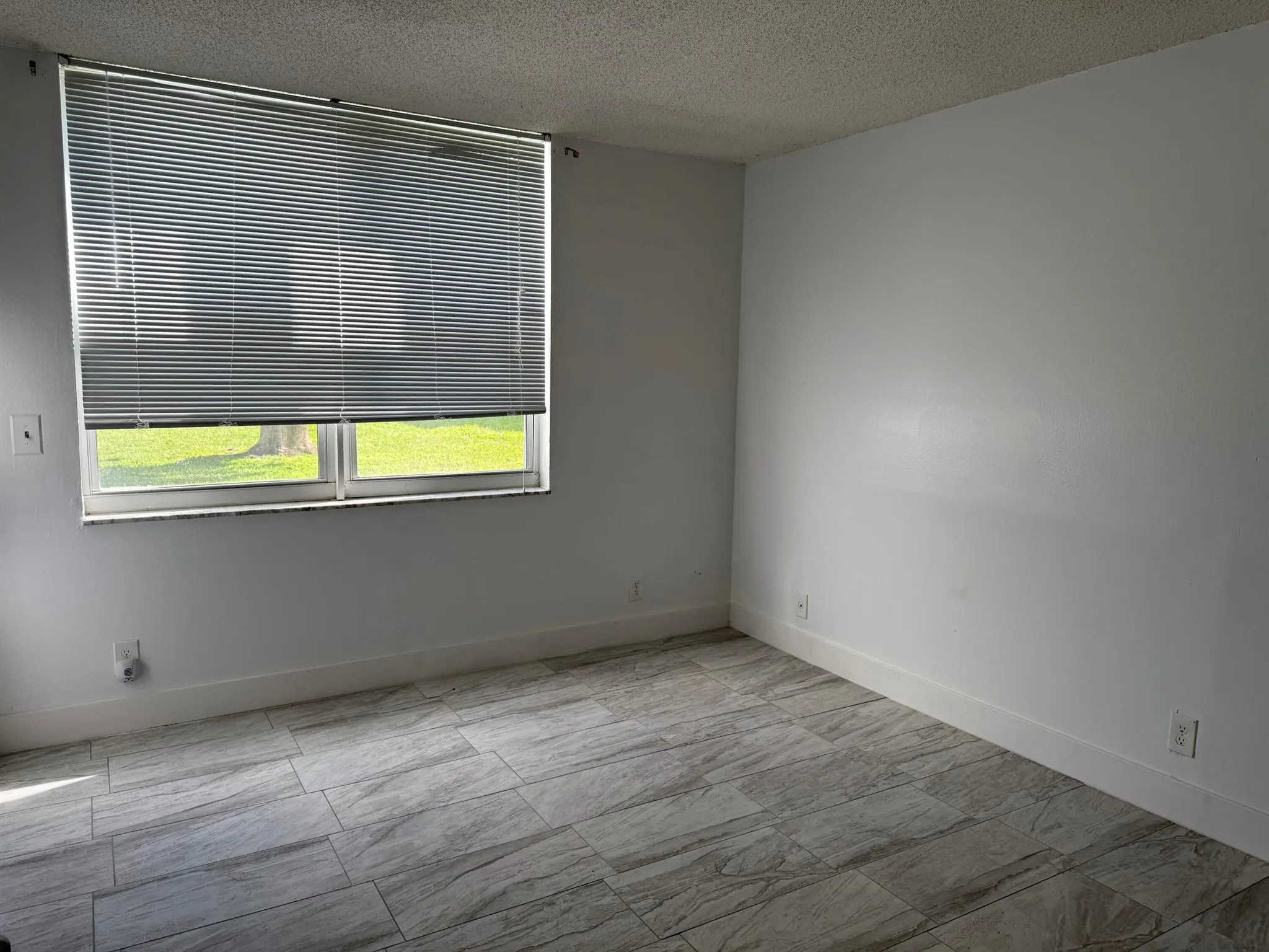 9411 Evergreen Place, #102