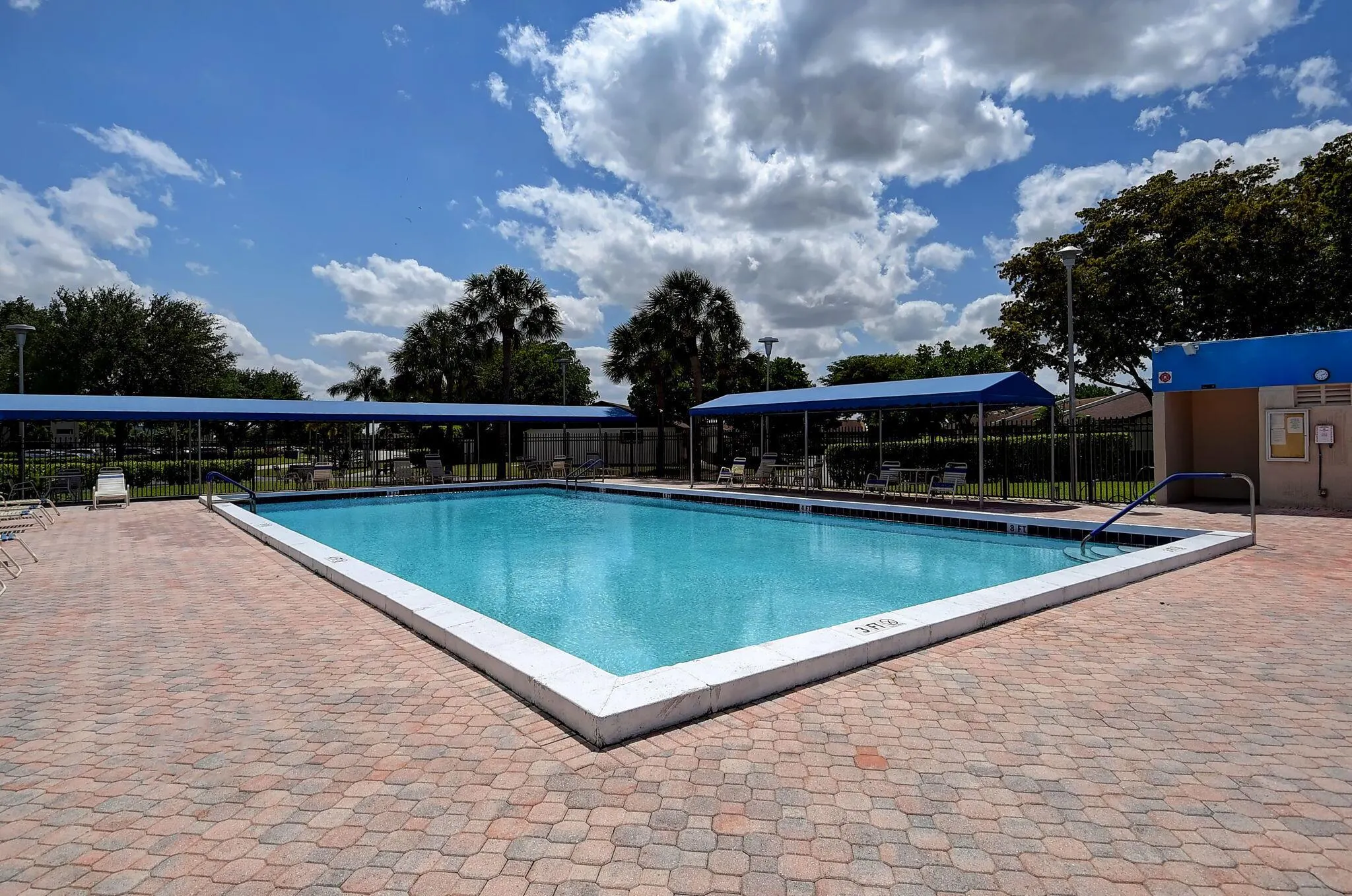 5340 Las Verdes Circle, #303