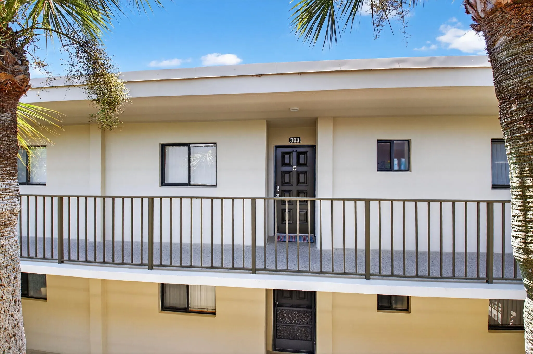 5340 Las Verdes Circle, #303