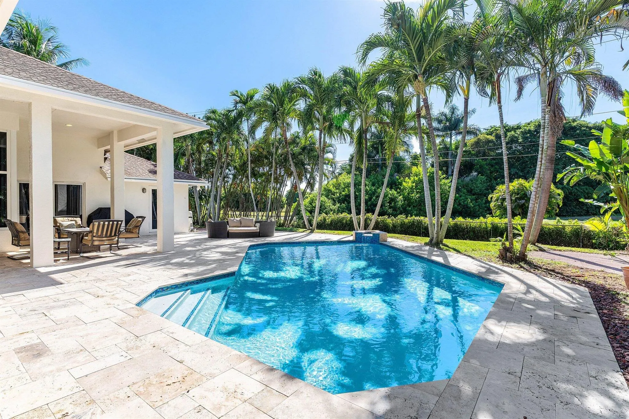 7700 Fairway Trail