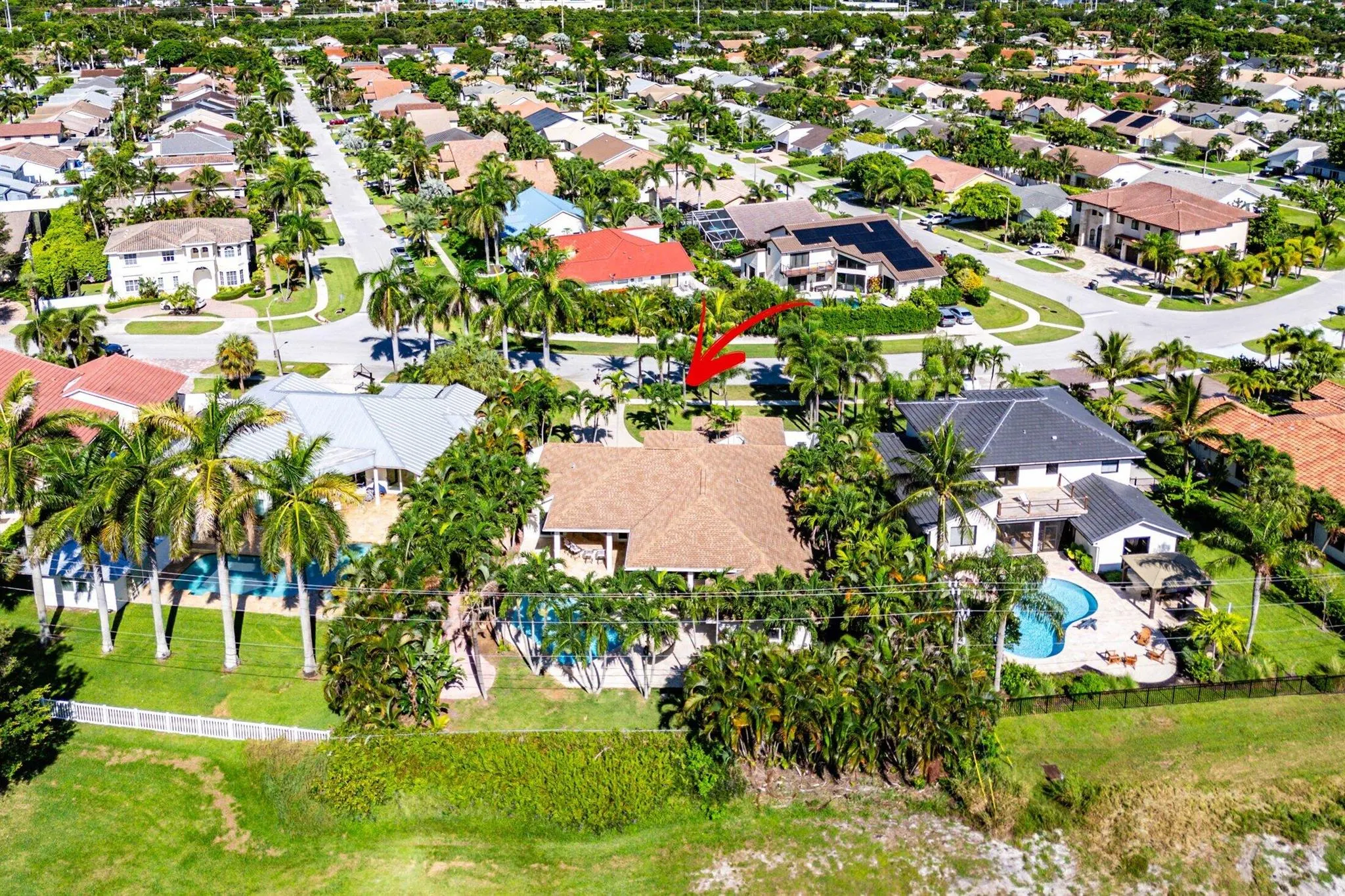 7700 Fairway Trail