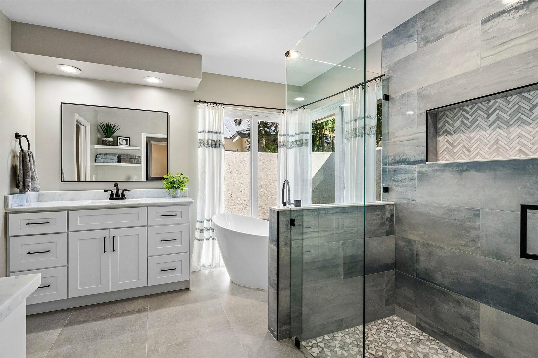 7700 Fairway Trail