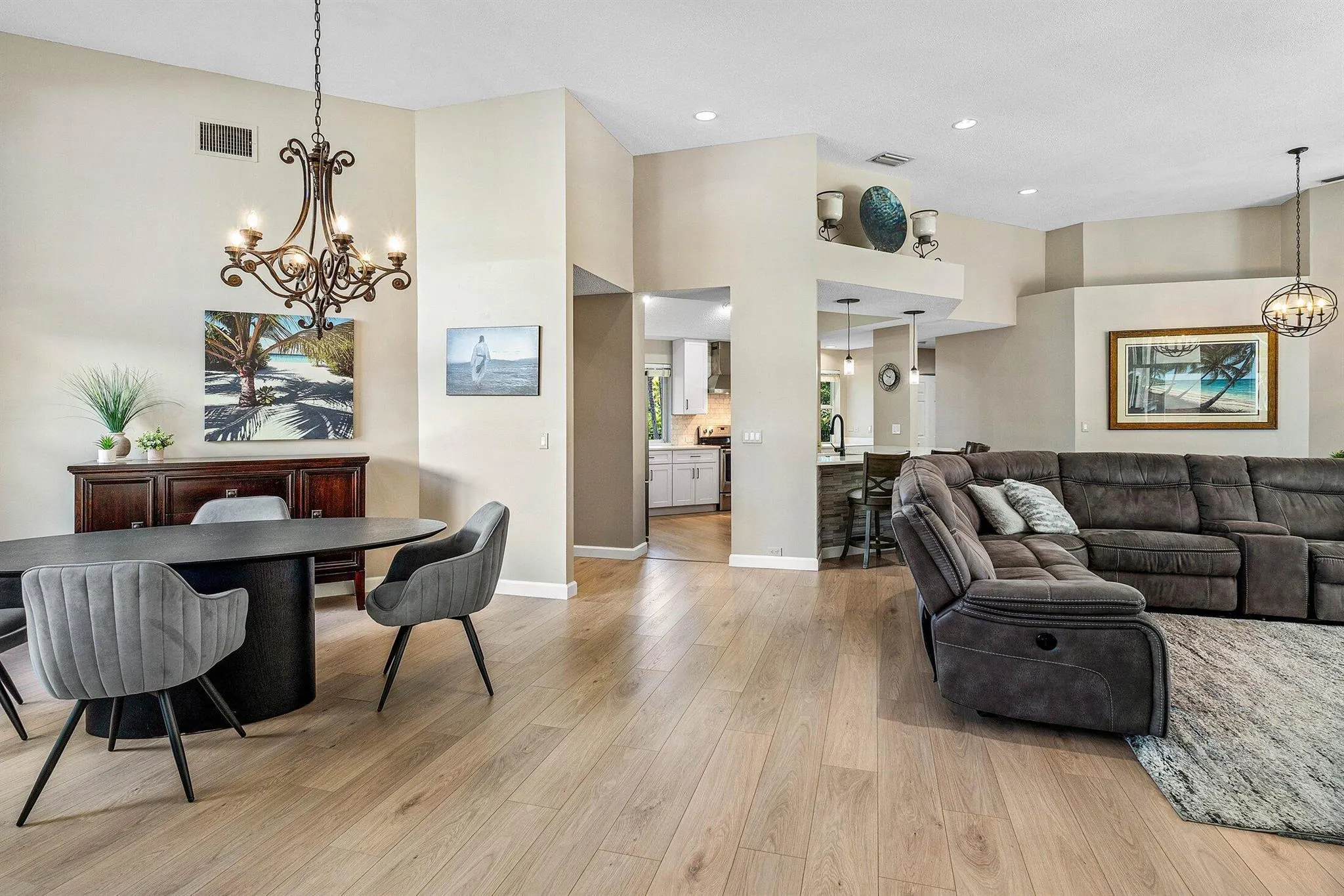 7700 Fairway Trail