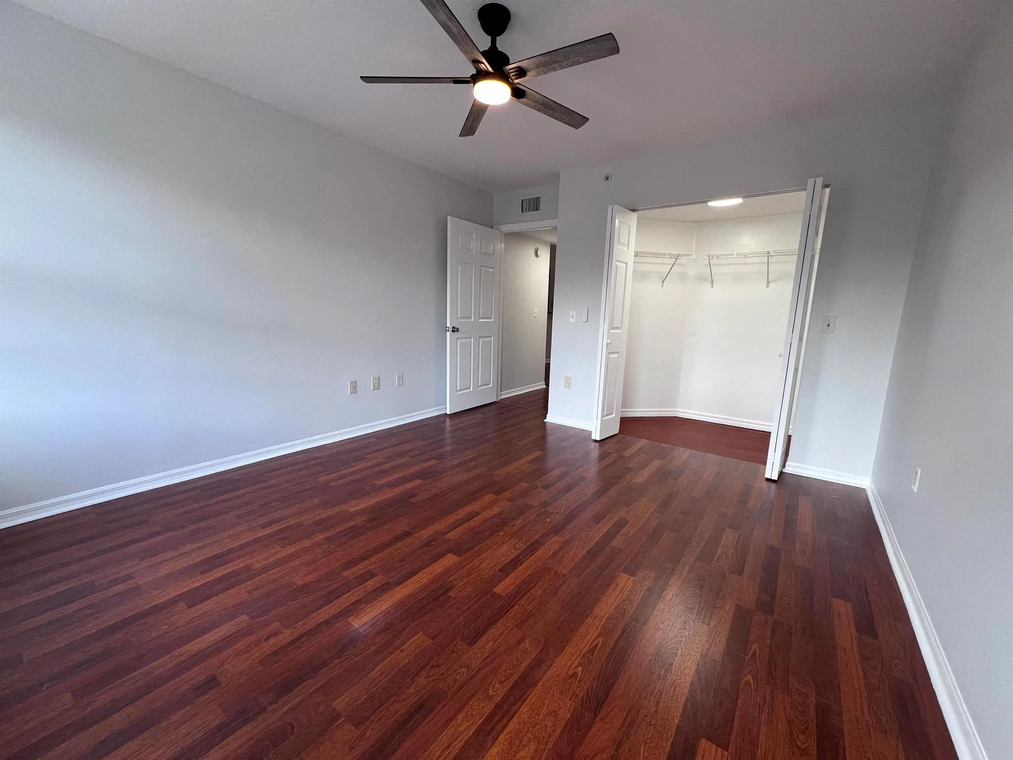 4041 San Marino Boulevard, #305