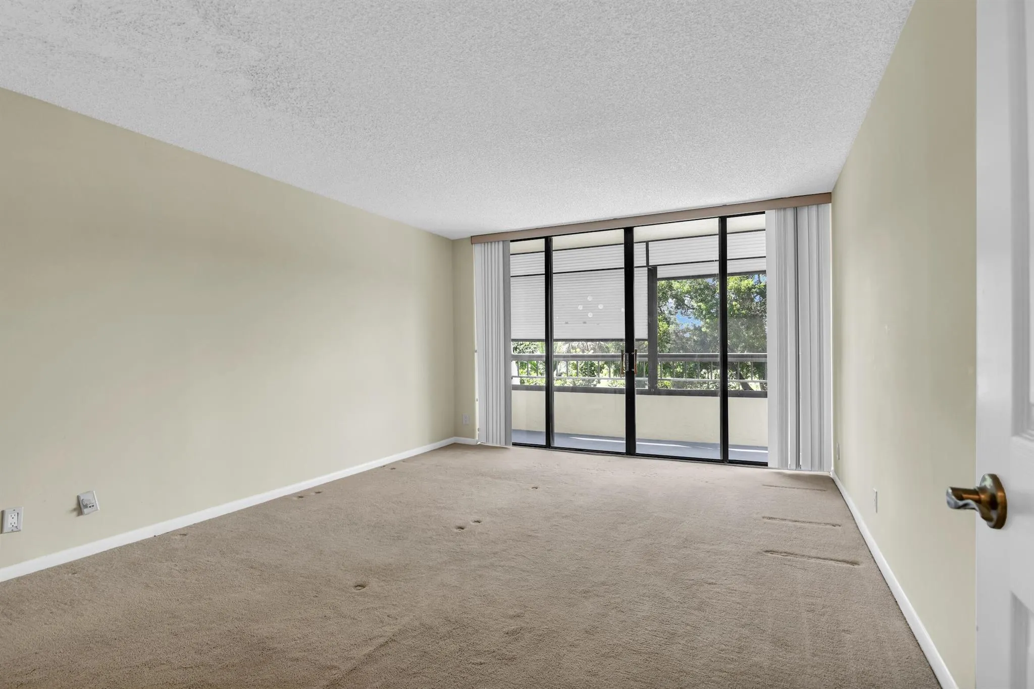 6420 Boca Del Mar Drive, #305