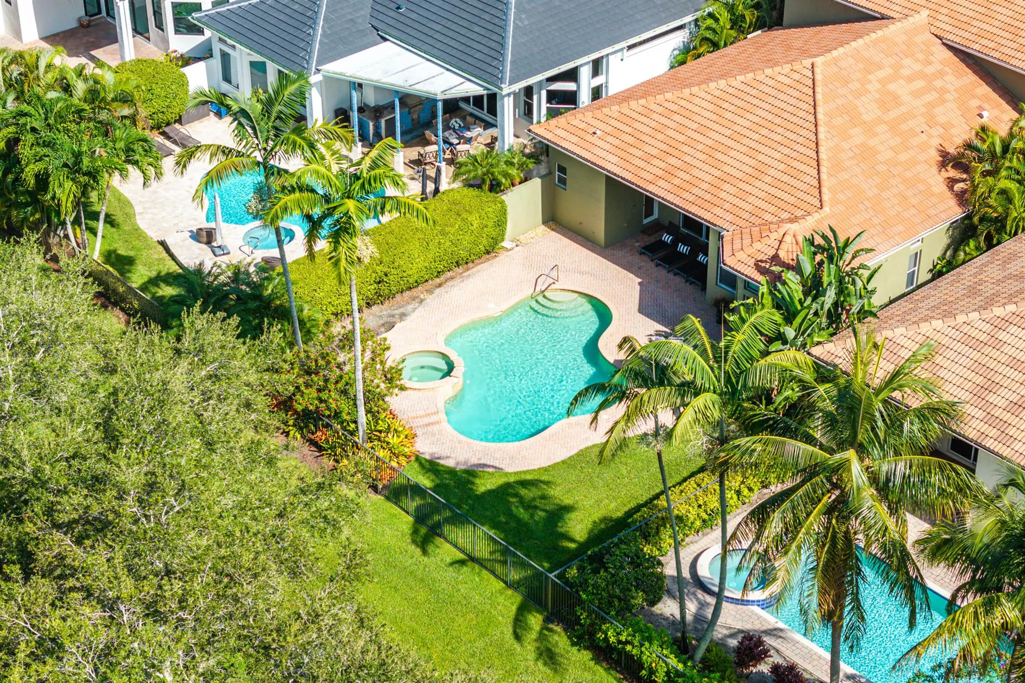 8048 Valhalla Drive