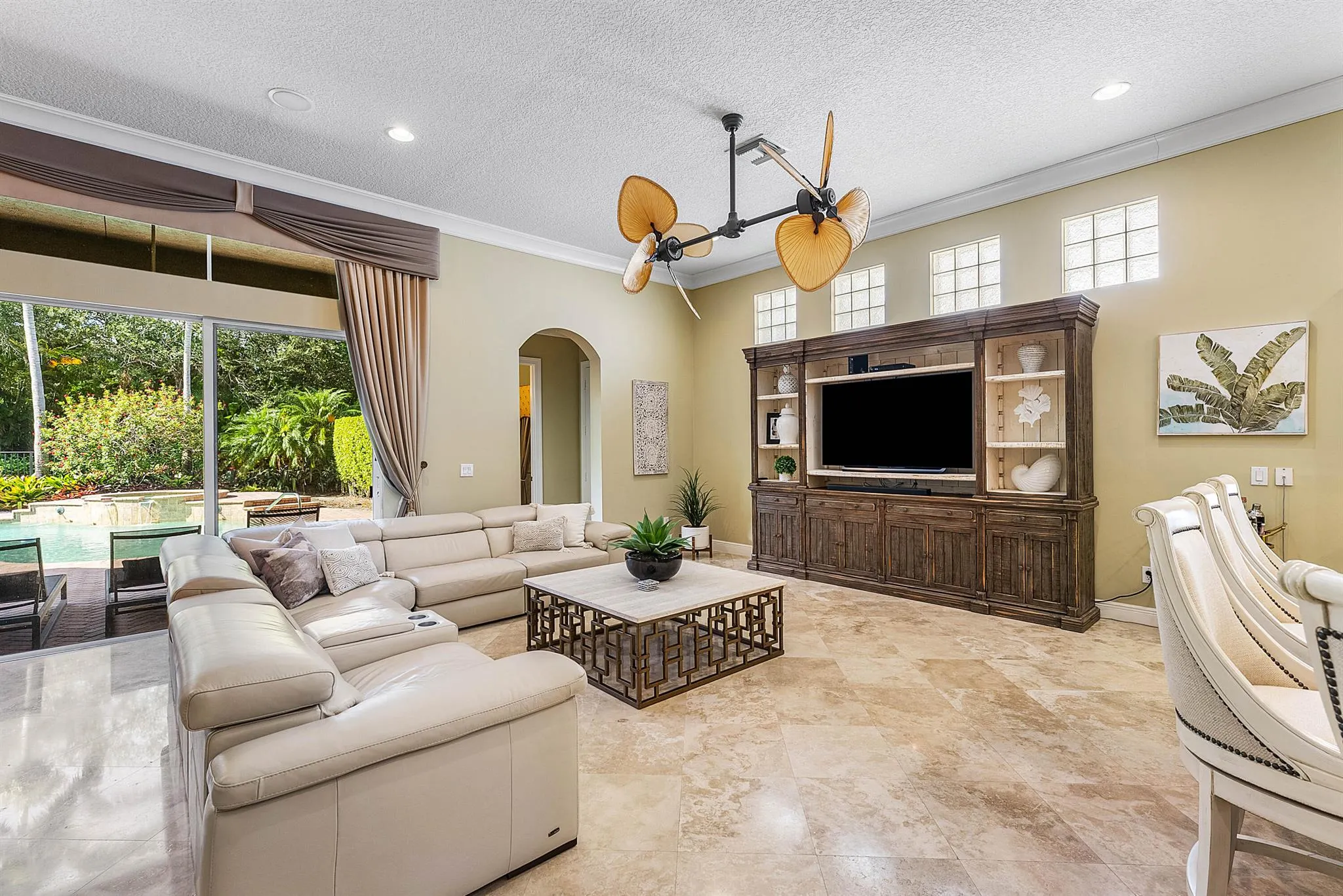 8048 Valhalla Drive