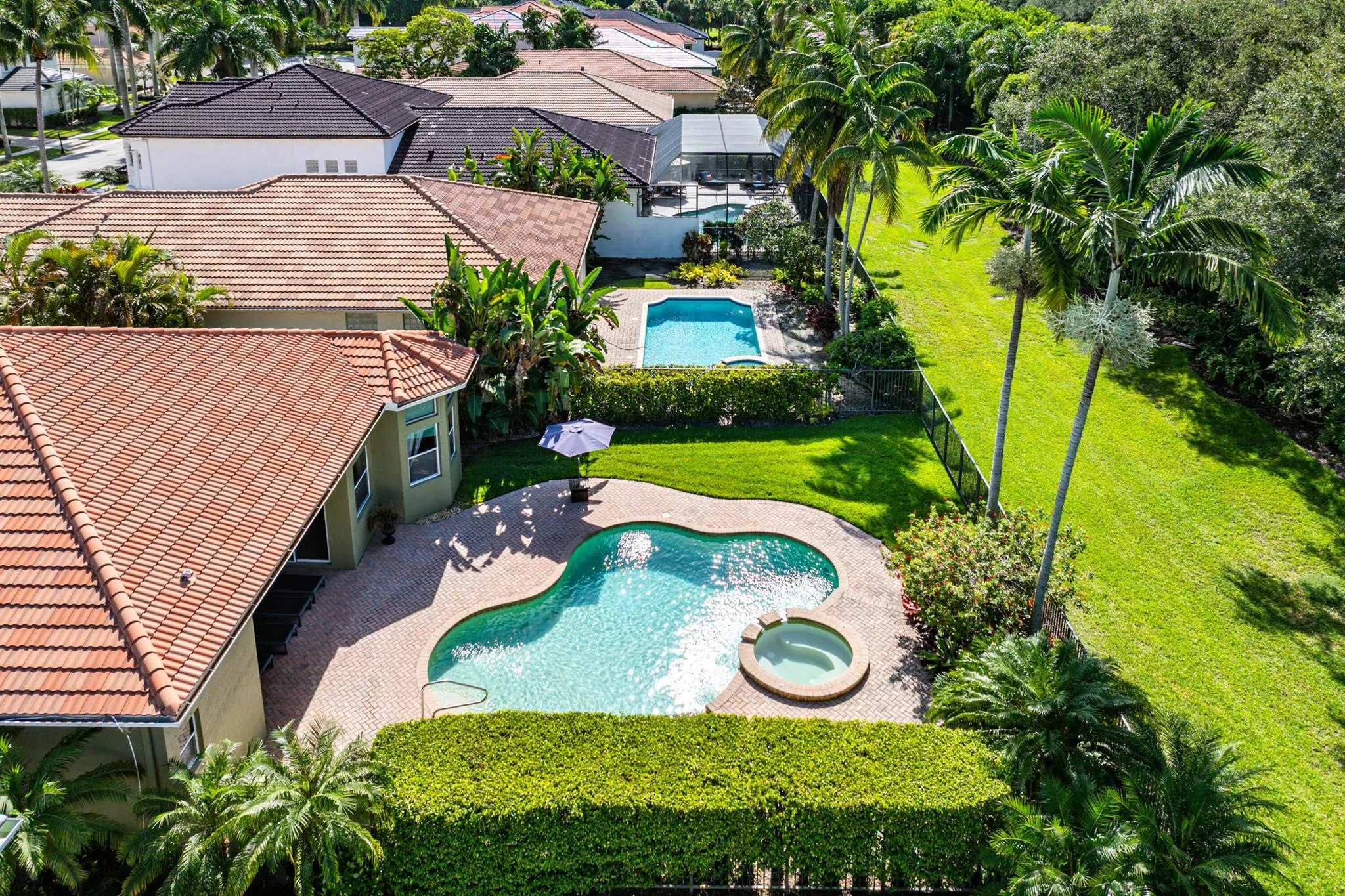 8048 Valhalla Drive