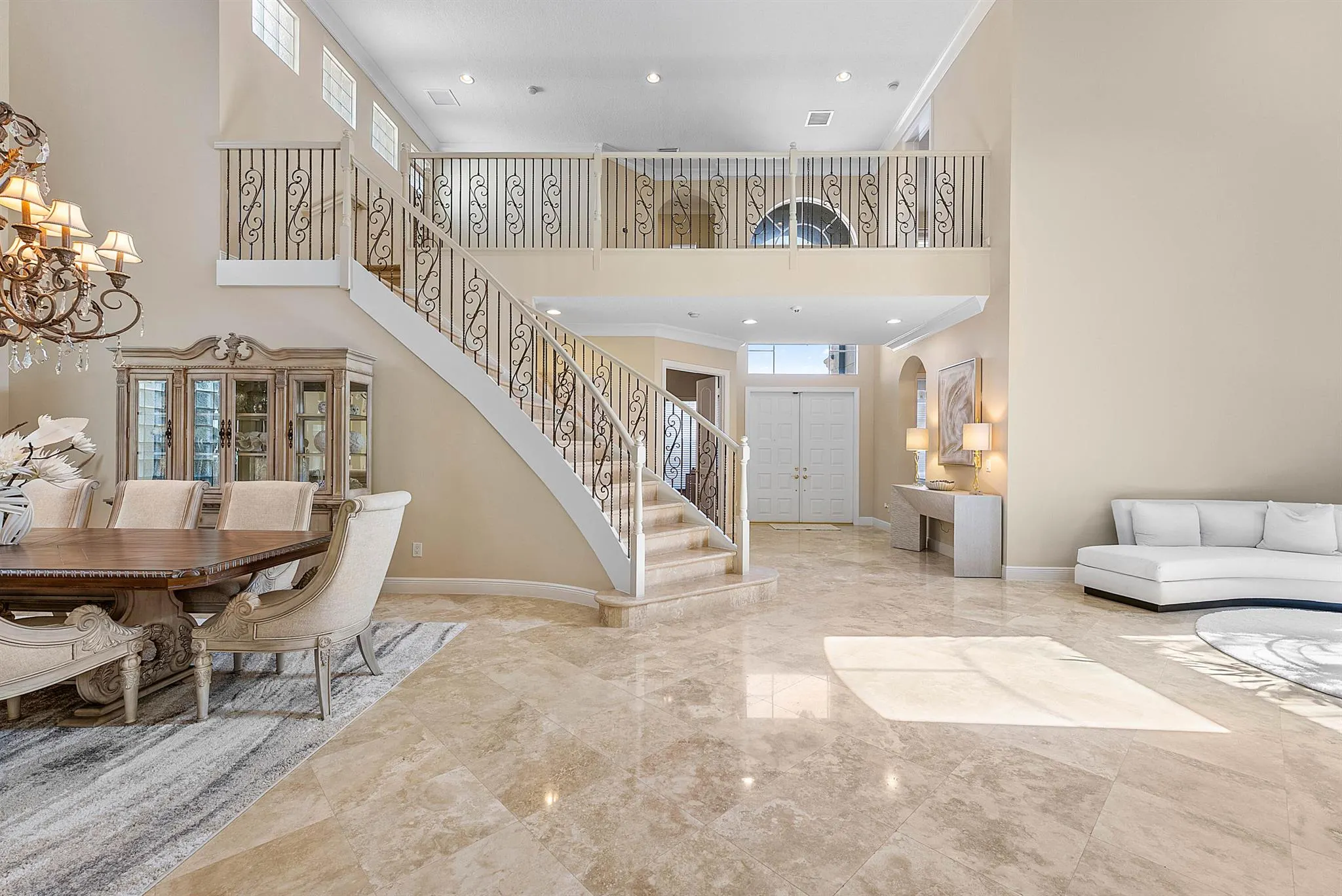 8048 Valhalla Drive