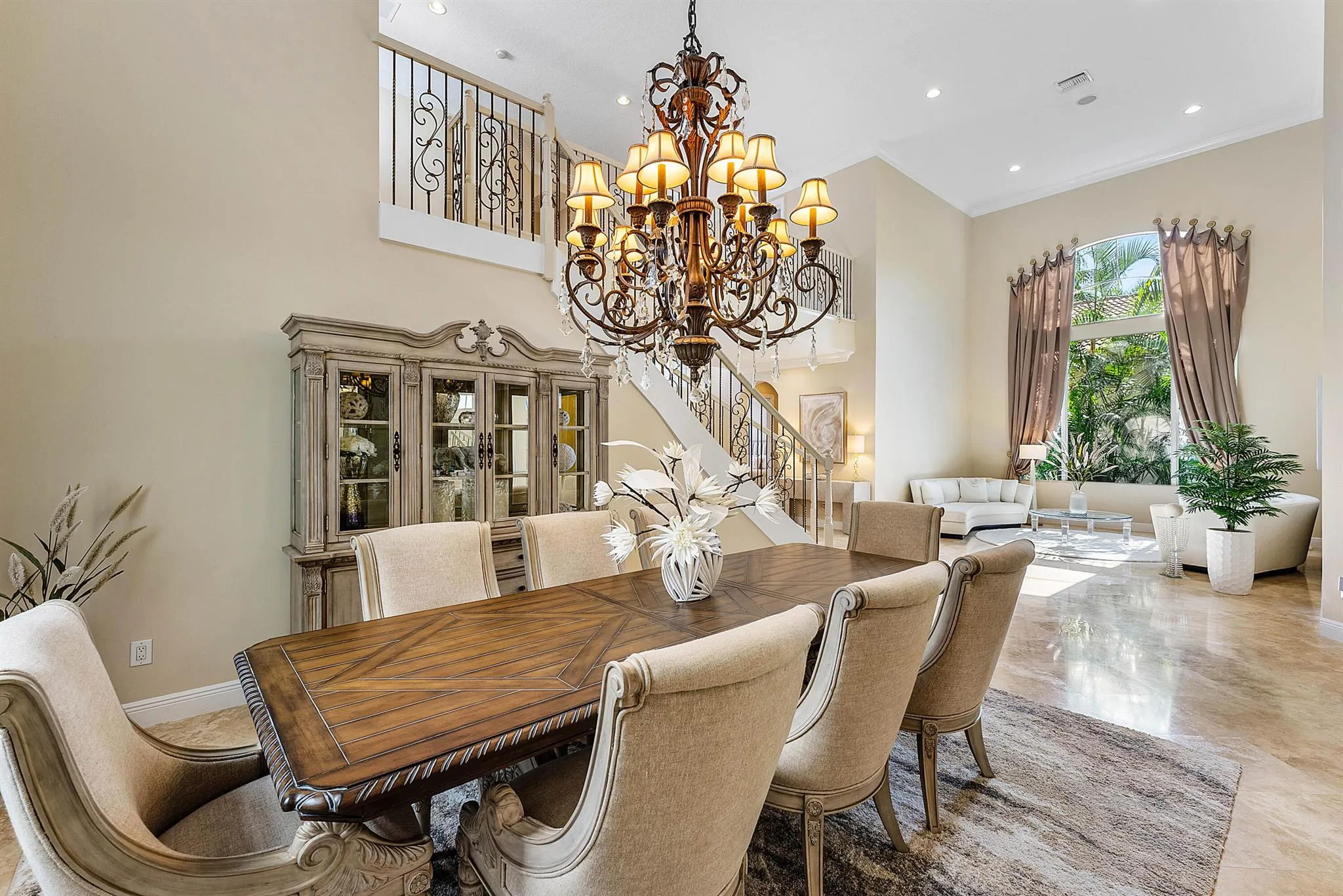 8048 Valhalla Drive