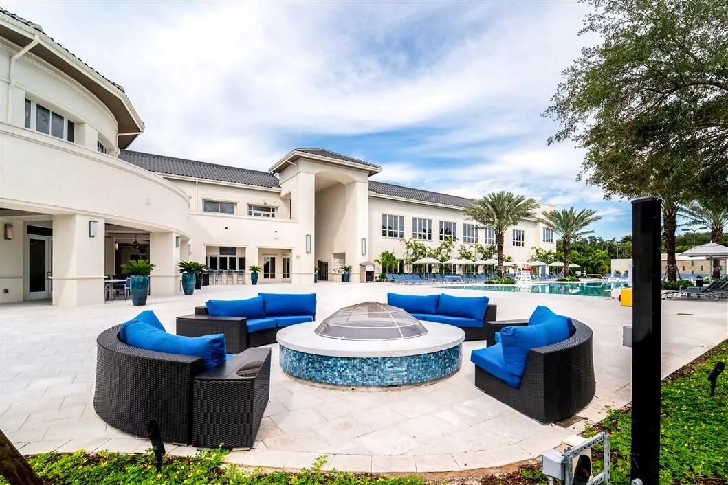 8048 Valhalla Drive