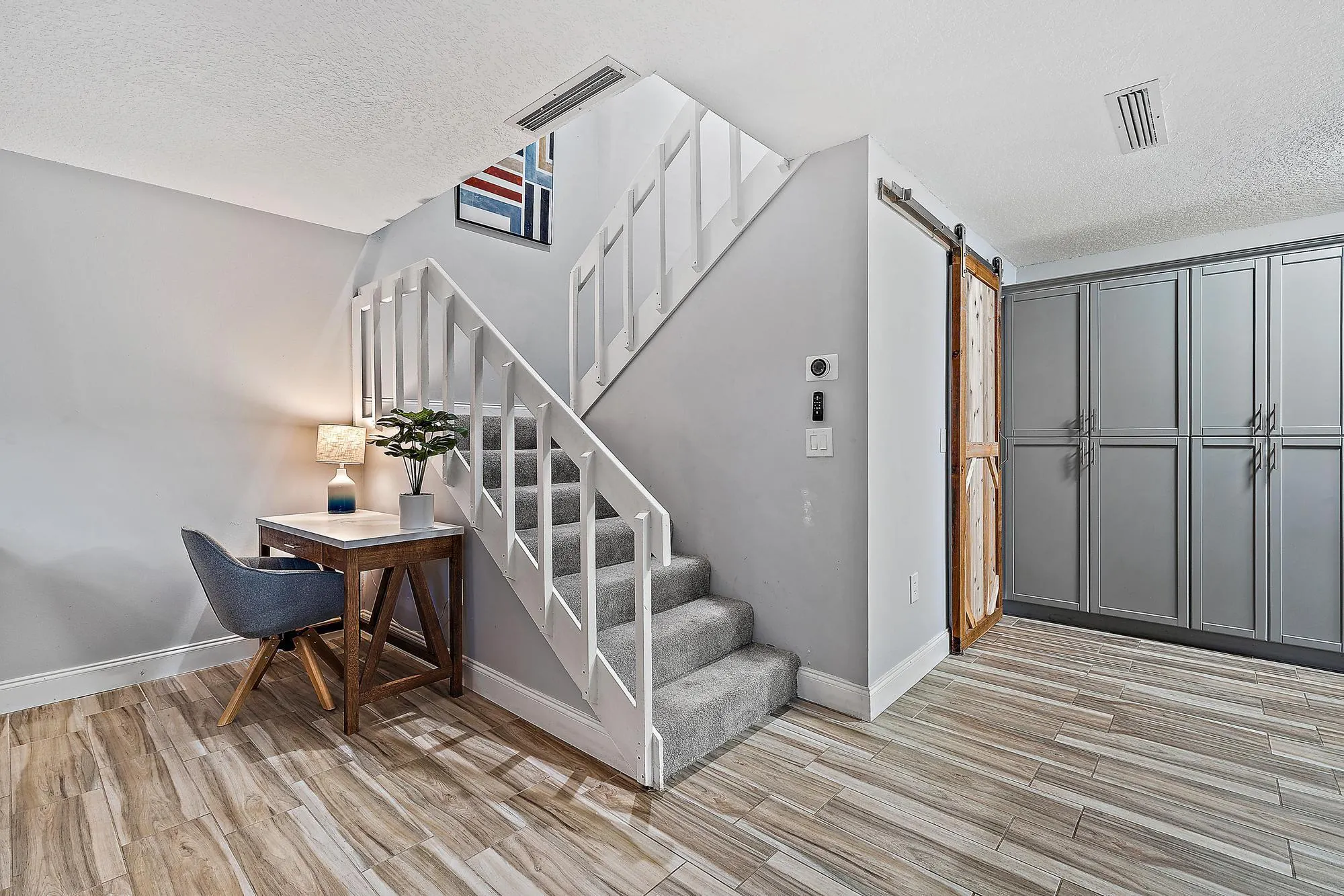 825 Center Street, #1b