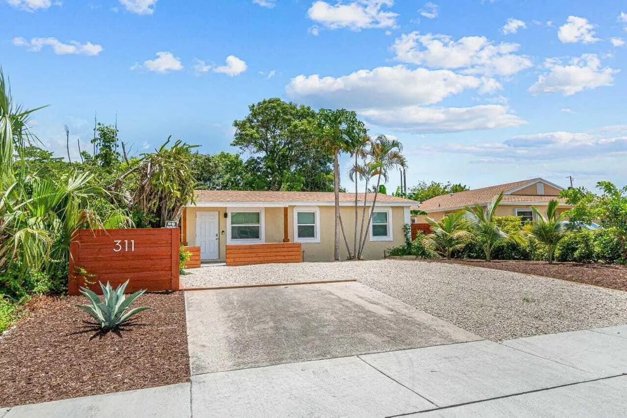 311 SW 7th Avenue