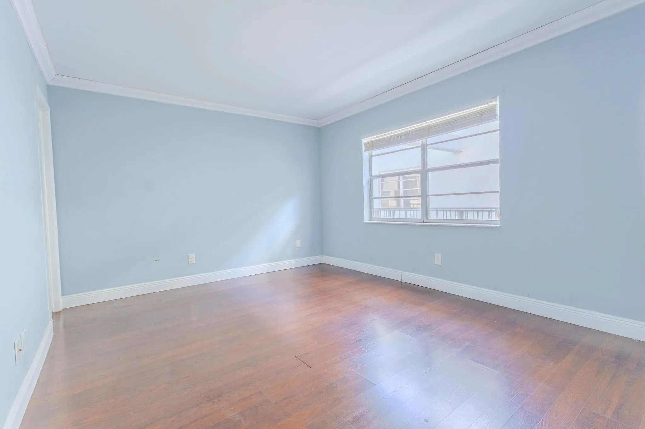 3000 E Sunrise Lakes Dr Drive E, #322