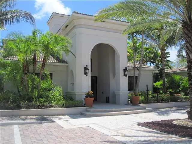 3020 Alcazar 303 Place, #303