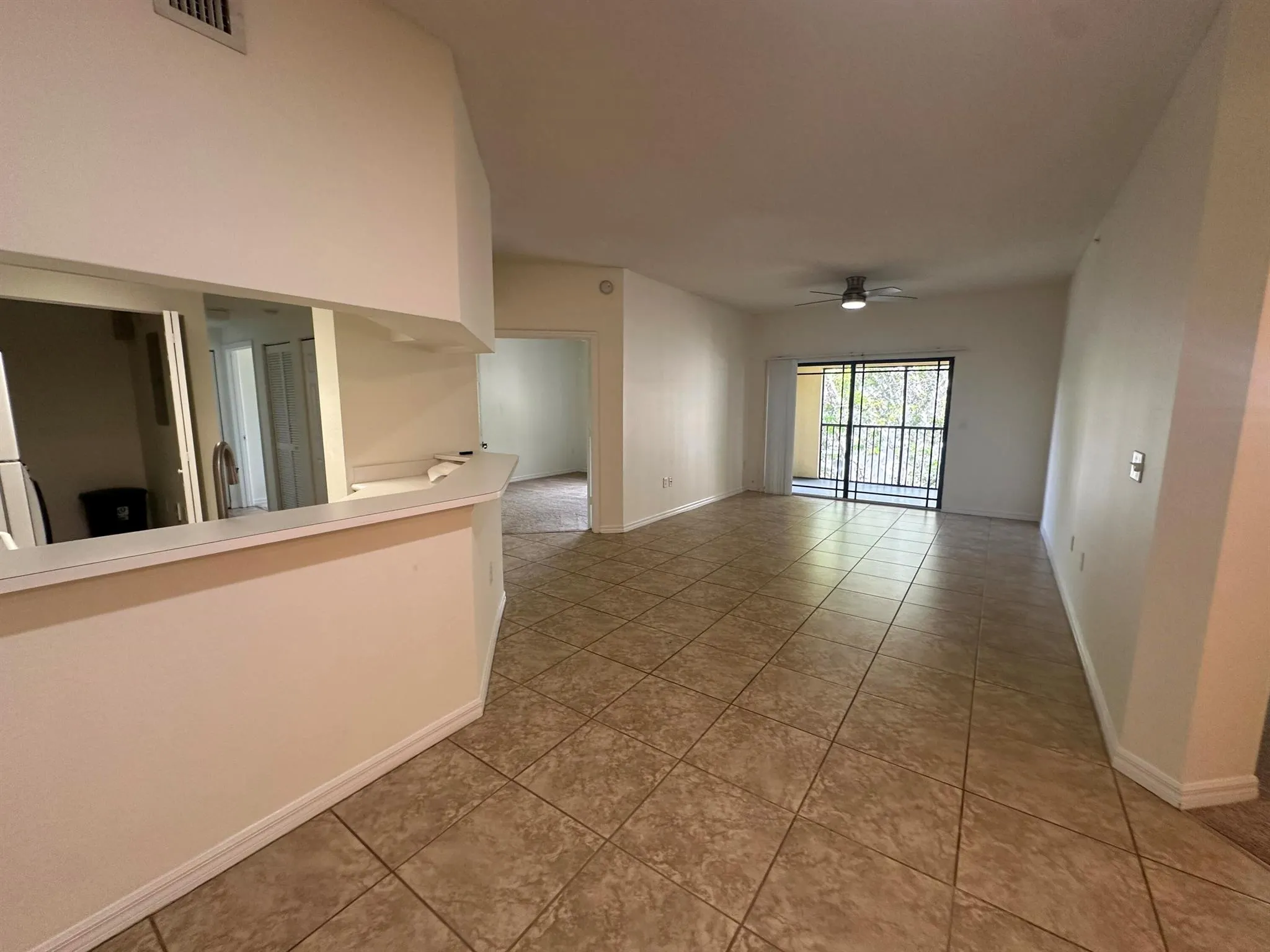 3020 Alcazar 303 Place, #303