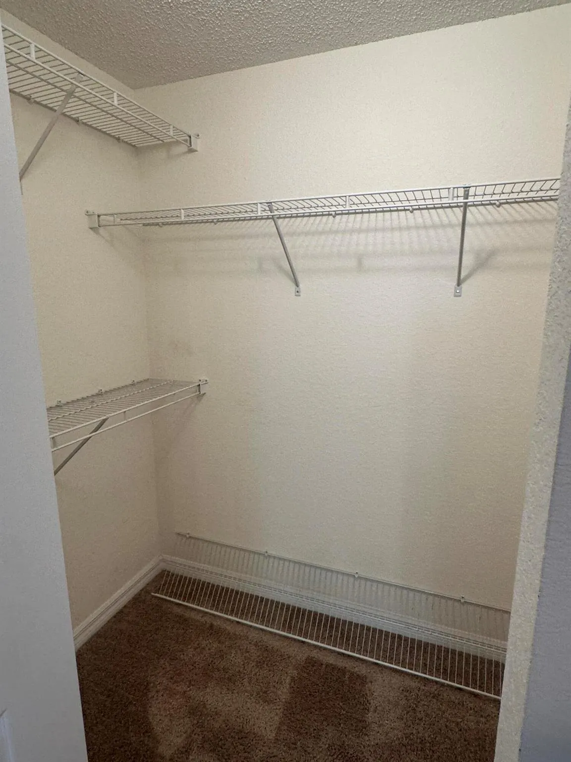 3020 Alcazar 303 Place, #303