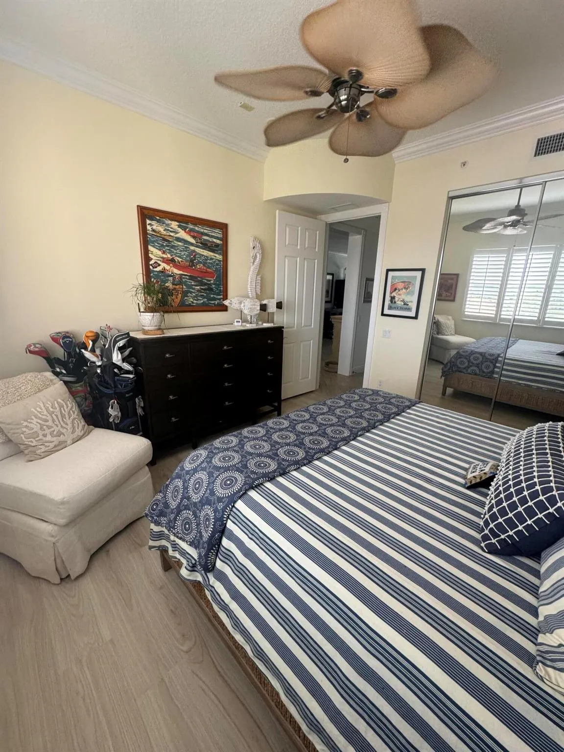 4 E Harbour Isle Ph Drive, #Ph06