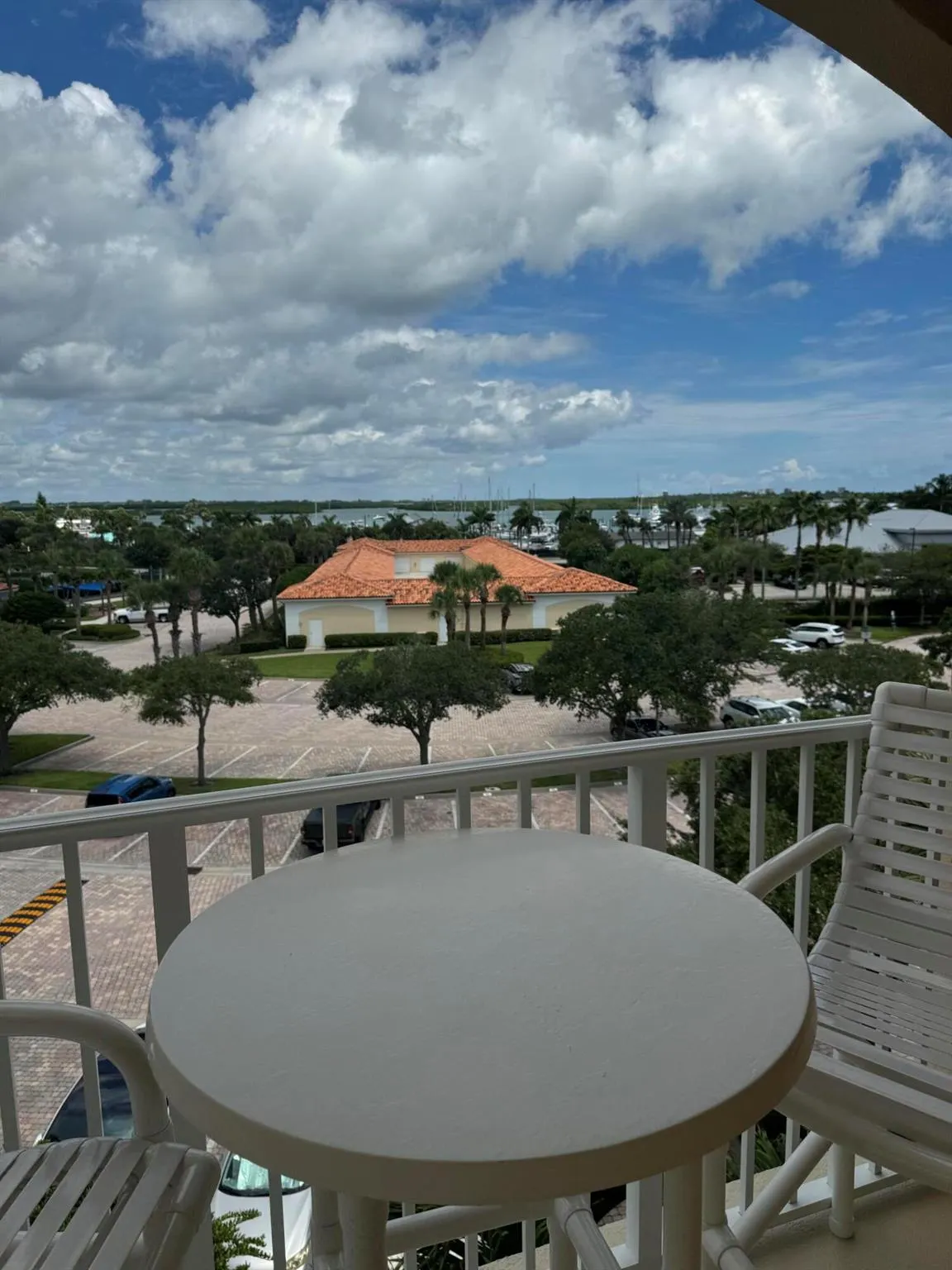 4 E Harbour Isle Ph Drive, #Ph06