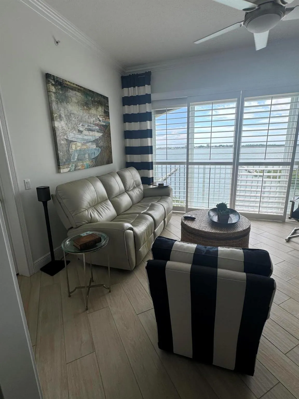 4 E Harbour Isle Ph Drive, #Ph06
