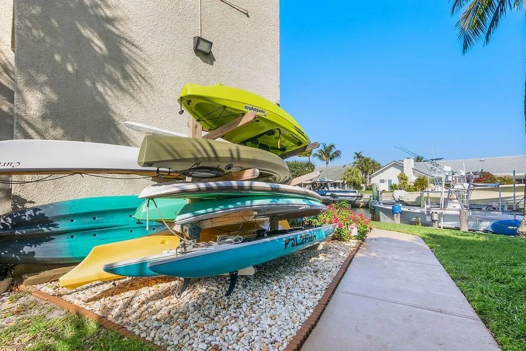 109 Paradise Harbour 211 Boulevard, #211