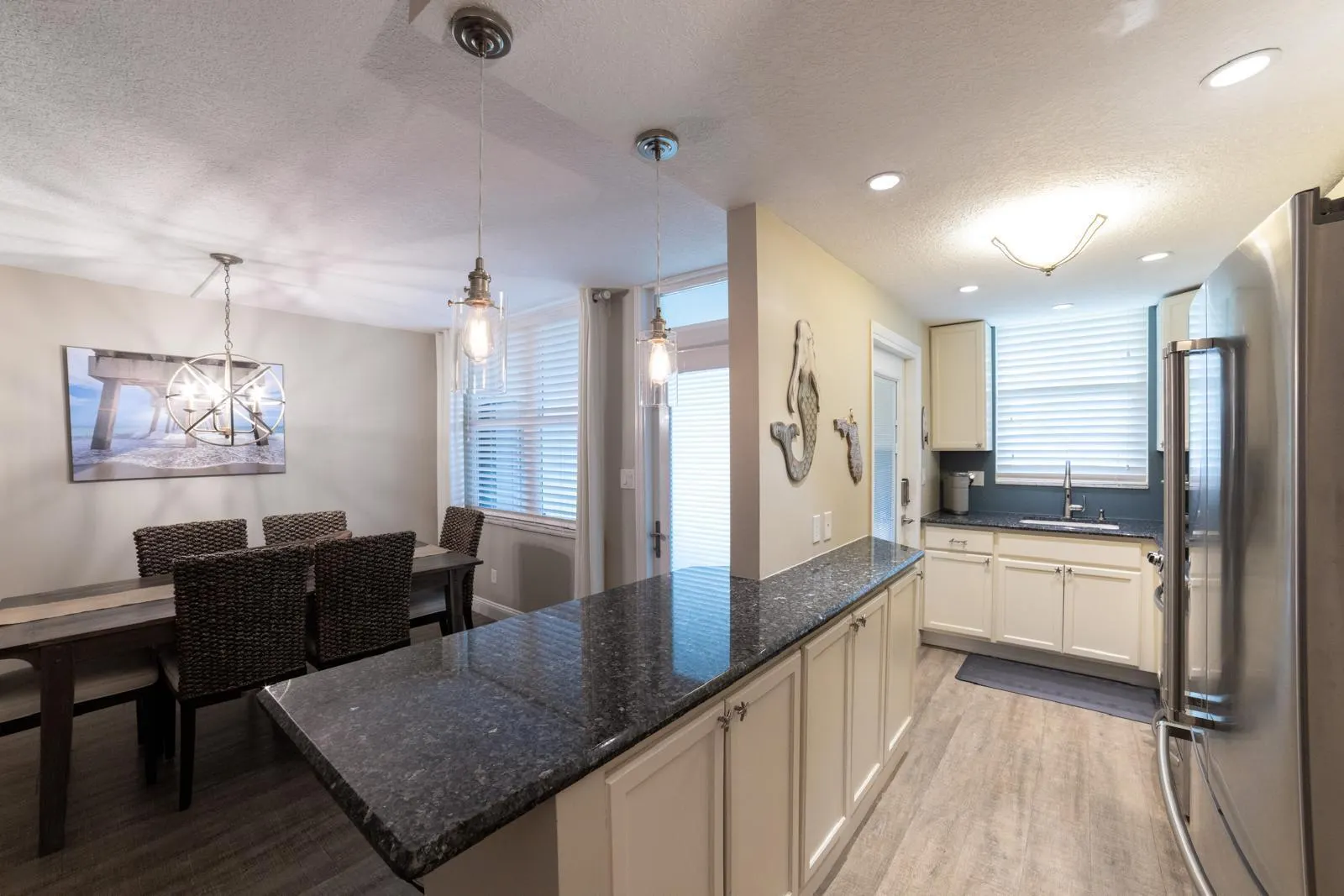 109 Paradise Harbour 211 Boulevard, #211