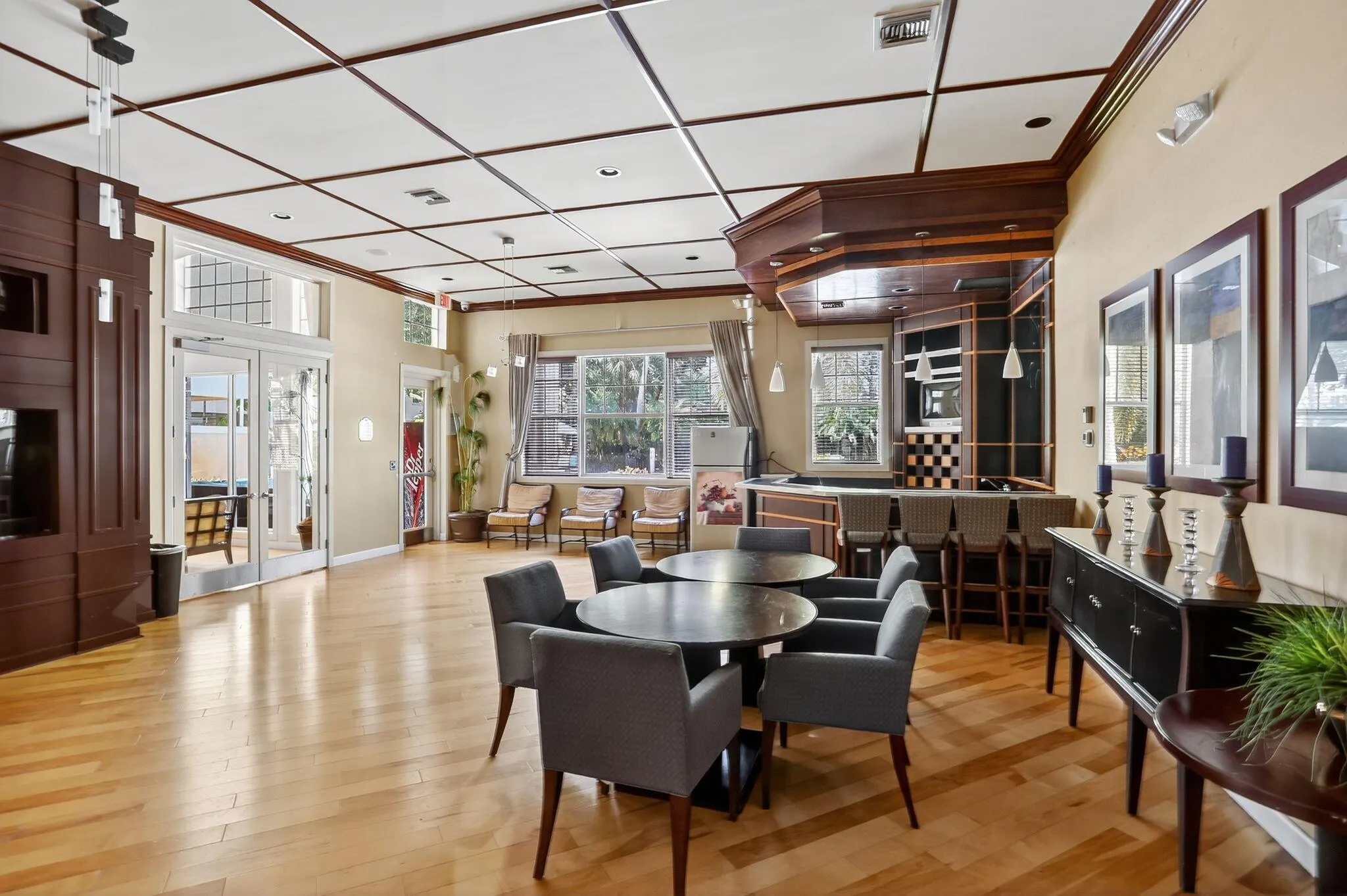 5820 W Sample Road, #206