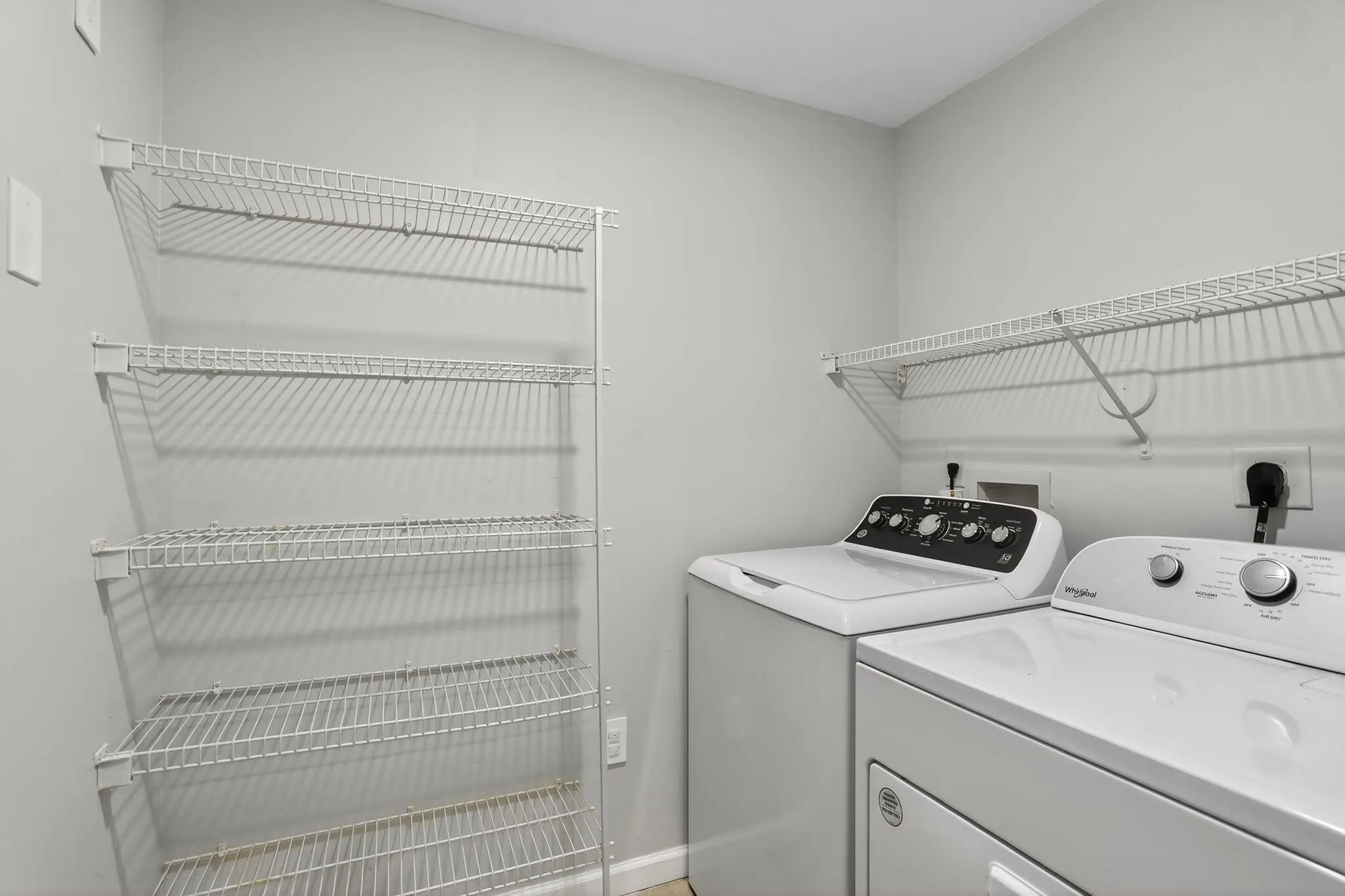 5820 W Sample Road, #206