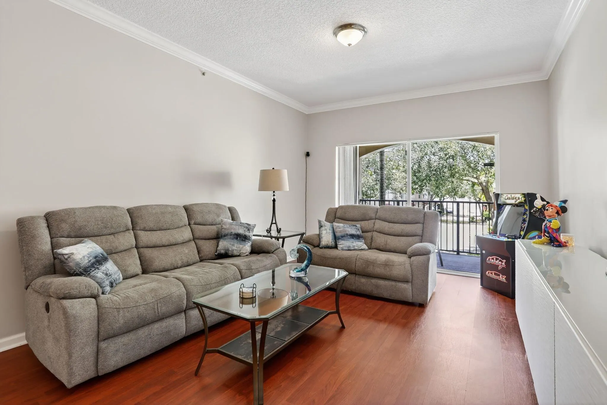 5820 W Sample Road, #206