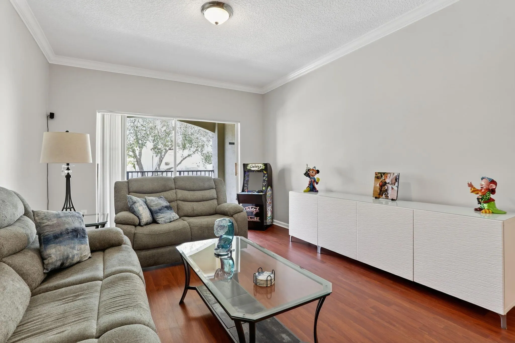 5820 W Sample Road, #206
