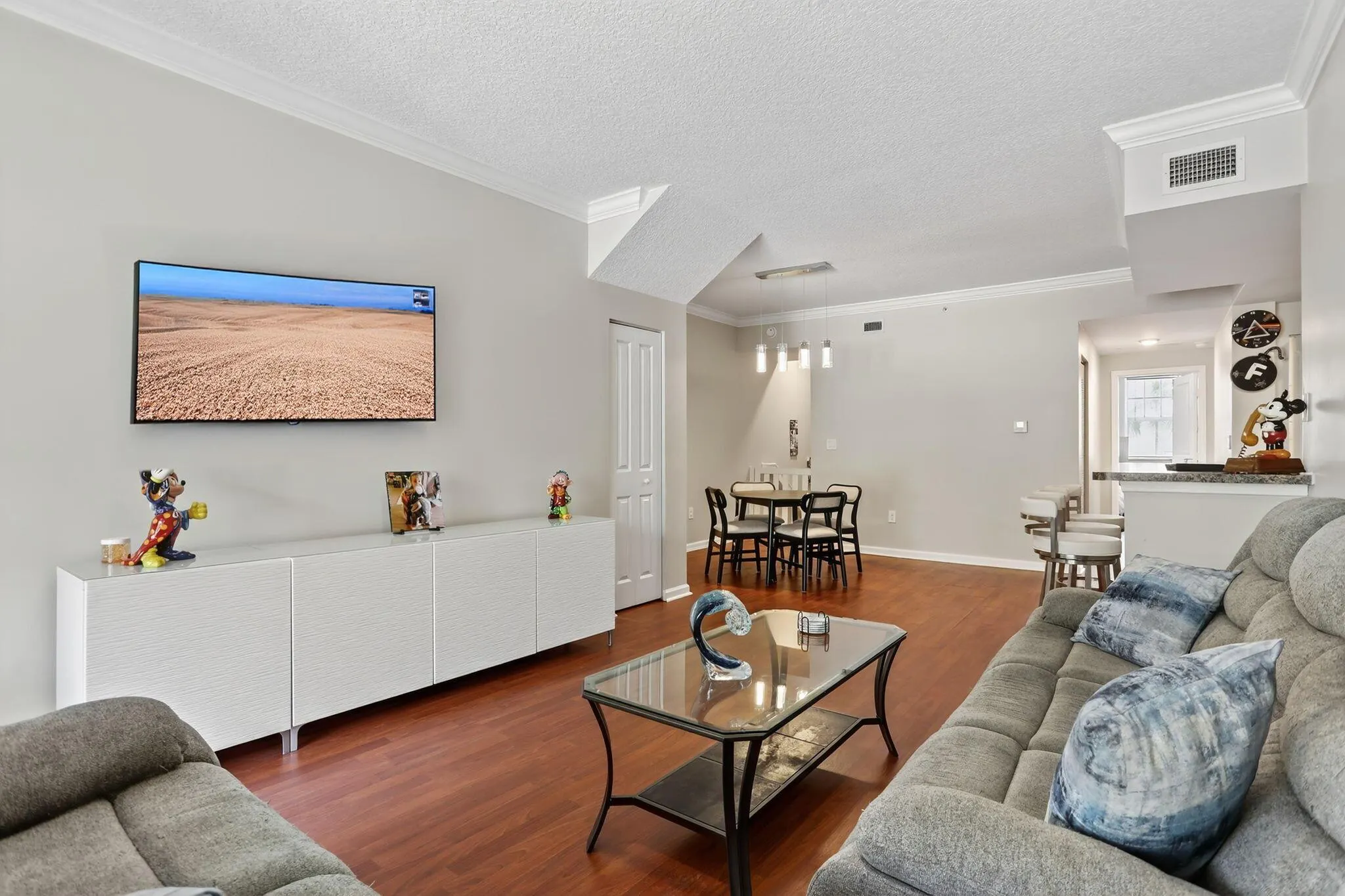 5820 W Sample Road, #206