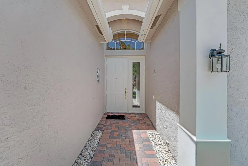 7579 Cape Verde Lane