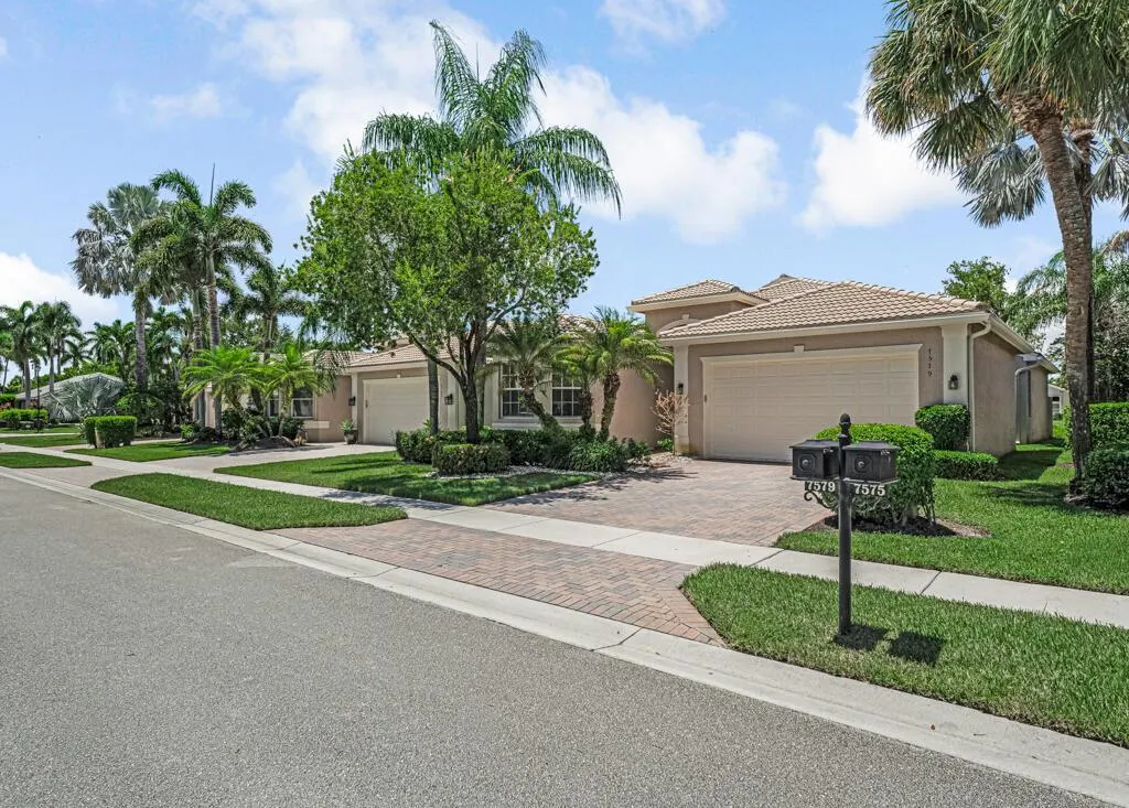 7579 Cape Verde Lane