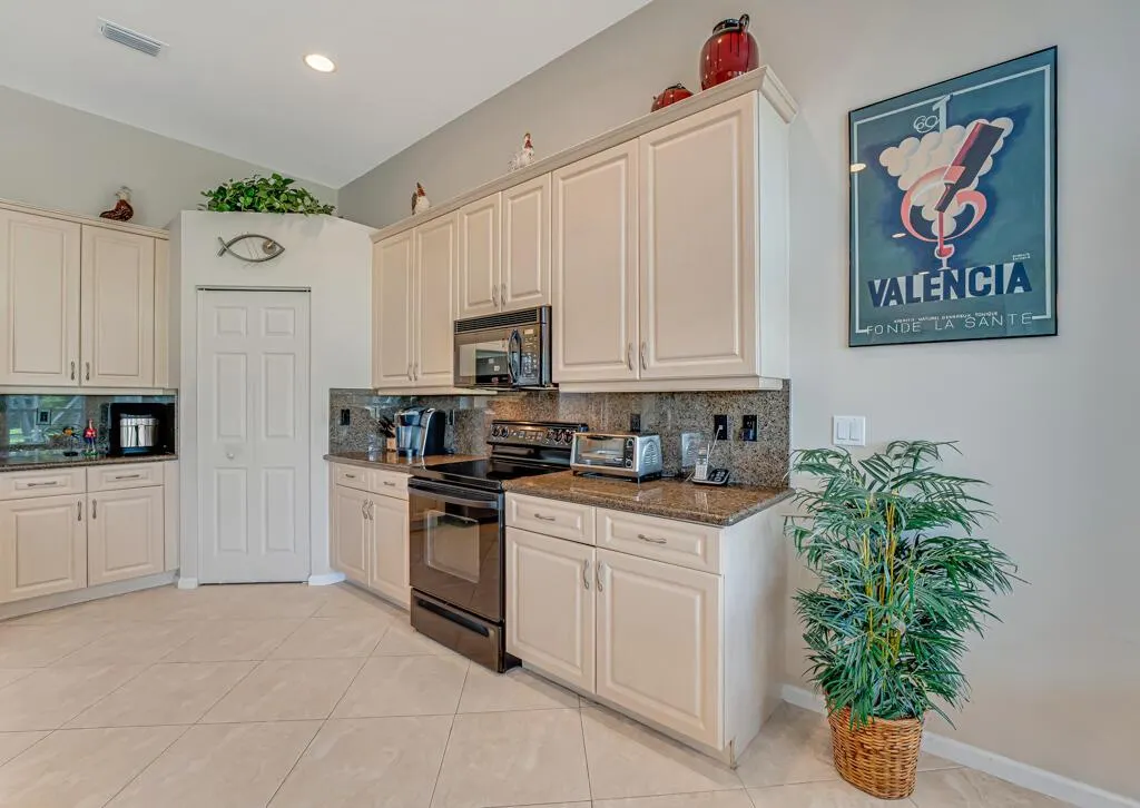 7579 Cape Verde Lane